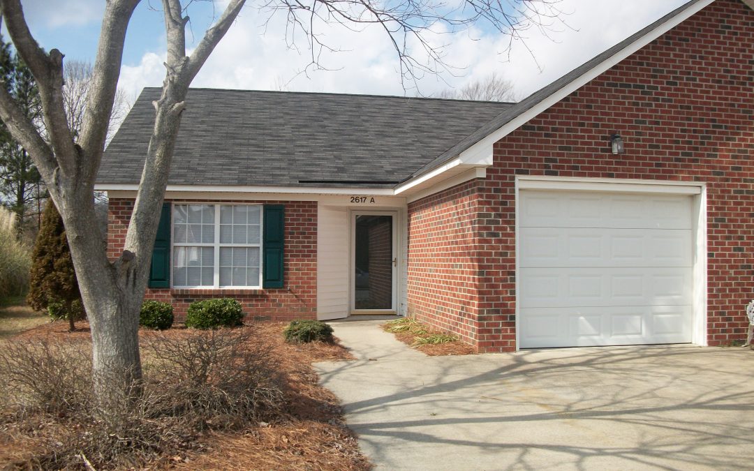 Boone Court Duplex w/ Garage 2 bed 2 bath       ***AVAILABLE   12/15/23