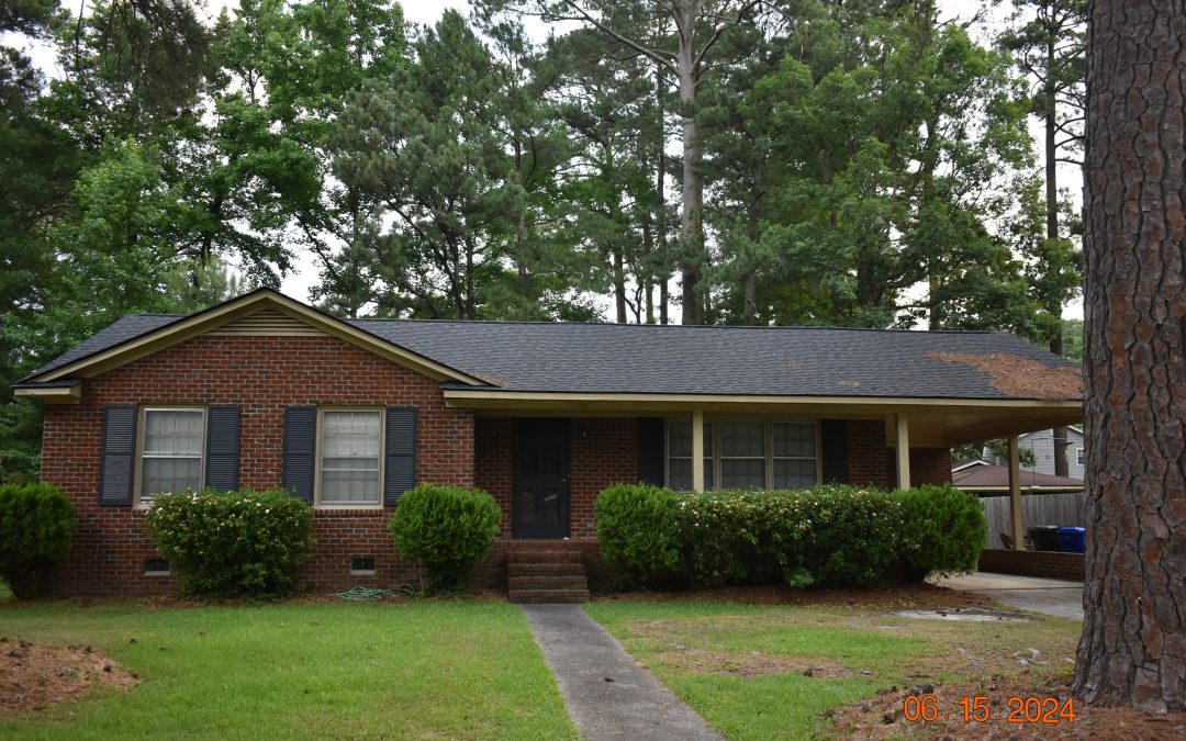 211 Woodstock Dr  3 bedroom 2 bathroom House  AVAILABLE 8/1/24